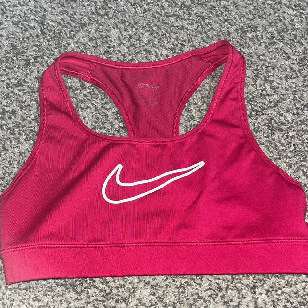 Nike Women's Fuchsia Sports Bra